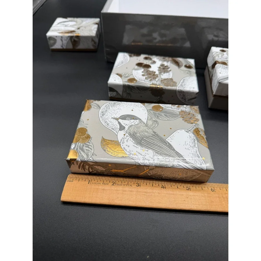 The Fruit Company Chickadee Pear Nesting Gift Boxes Set of 6‎ Gold Foil Holiday